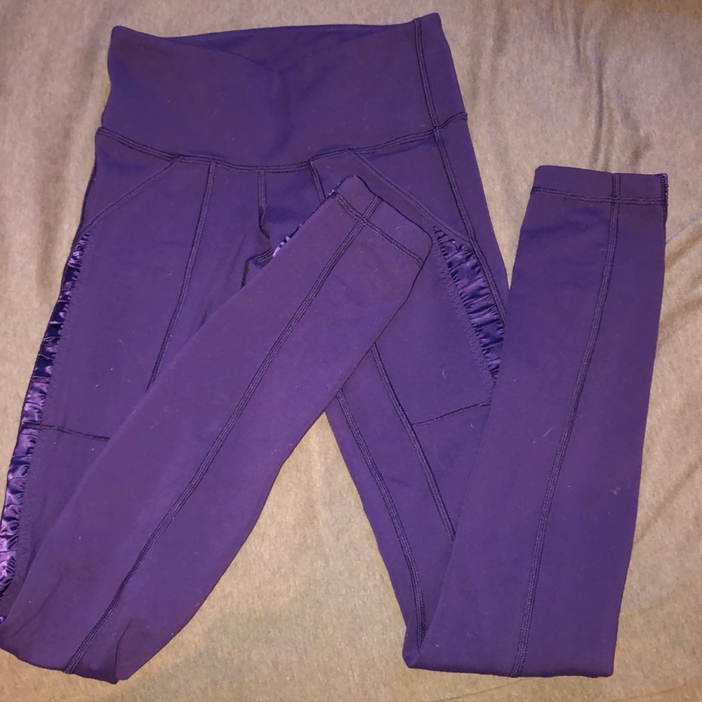 Purple lululemon leggings!!